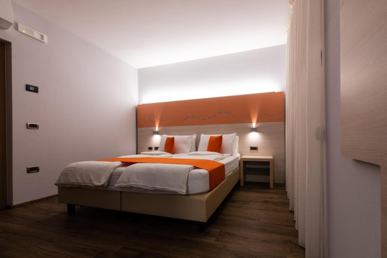 Albergo Casavecchia Tiarno di Sopra Екстериор снимка
