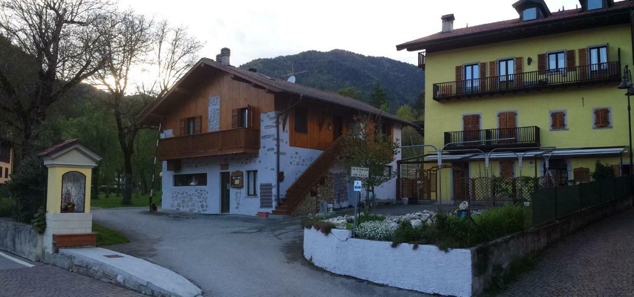 Albergo Casavecchia Tiarno di Sopra Екстериор снимка