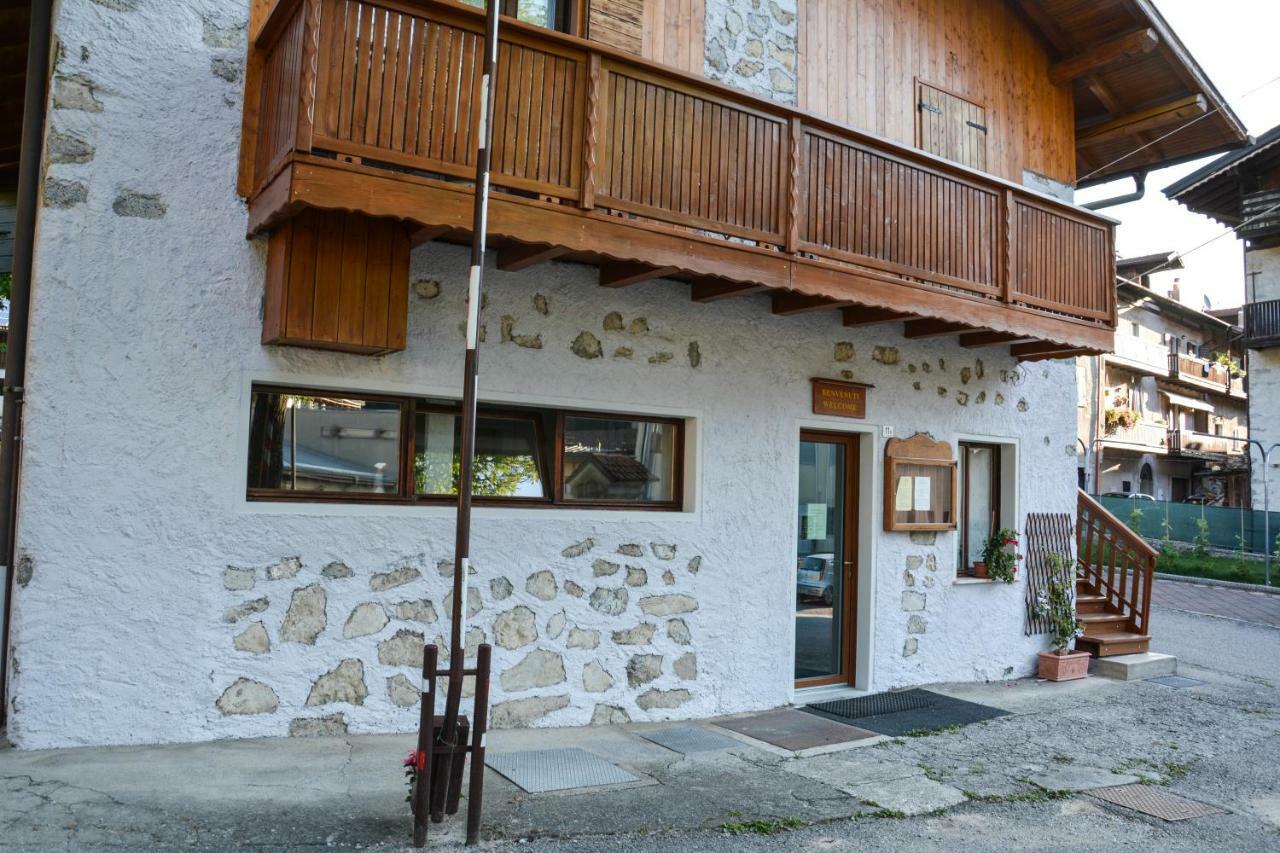 Albergo Casavecchia Tiarno di Sopra Екстериор снимка